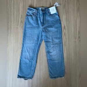 Abercrombie Ankle Straight Jeans (Size 6)